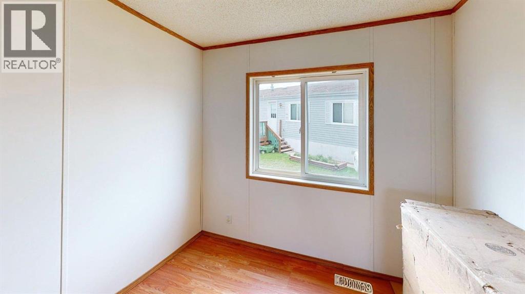 105 Meadowlake Close E, Brooks, Alberta  T1R 1G1 - Photo 13 - A2279919