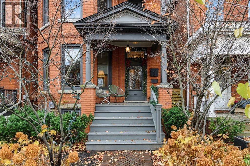 141 Markland Street, Hamilton, Ontario  L8P 2K3 - Photo 3 - 40787824