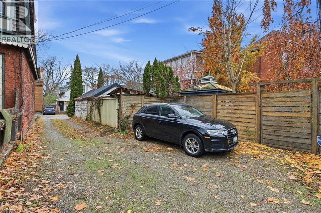 141 Markland Street, Hamilton, Ontario  L8P 2K3 - Photo 47 - 40787824