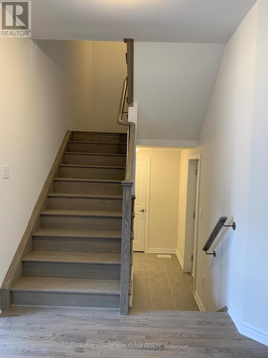 49 Eberhardt Drive, Wasaga Beach, Ontario  L9Z 0K5 - Photo 8 - S12661518