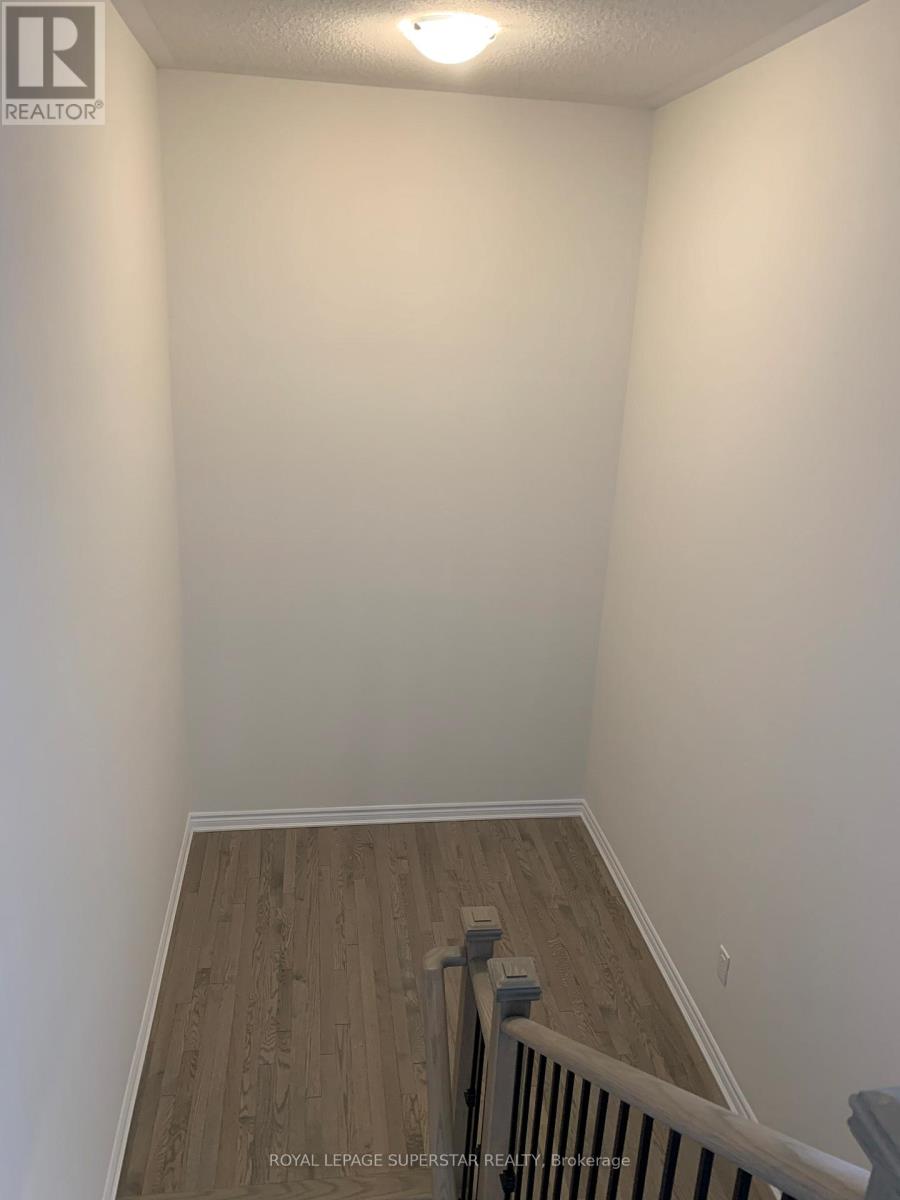 49 Eberhardt Drive, Wasaga Beach, Ontario  L9Z 0K5 - Photo 13 - S12661518