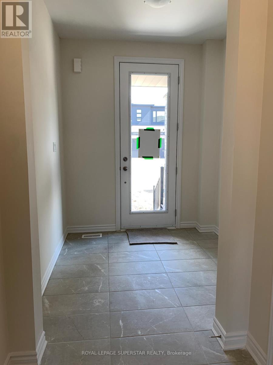 49 Eberhardt Drive, Wasaga Beach, Ontario  L9Z 0K5 - Photo 3 - S12661518