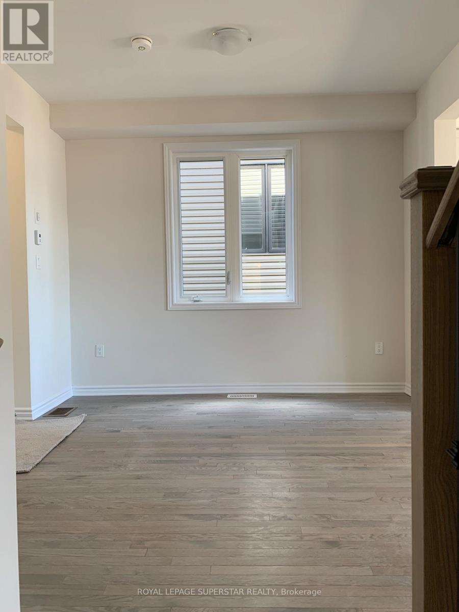 49 Eberhardt Drive, Wasaga Beach, Ontario  L9Z 0K5 - Photo 7 - S12661518