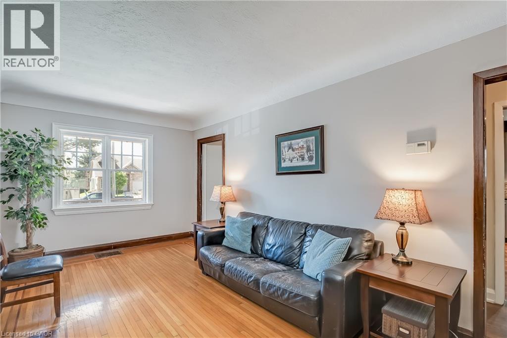 1153 Bellview Street, Burlington, Ontario  L7S 1C6 - Photo 17 - 40799449