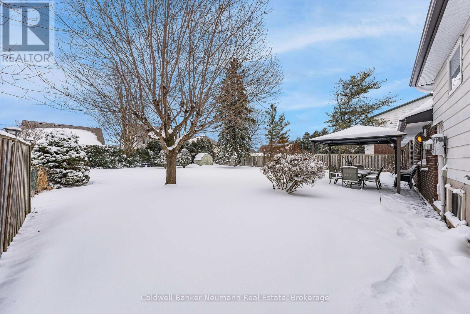 320 Elora Street, Centre Wellington, Ontario  N1M 1Y8 - Photo 38 - X12712340