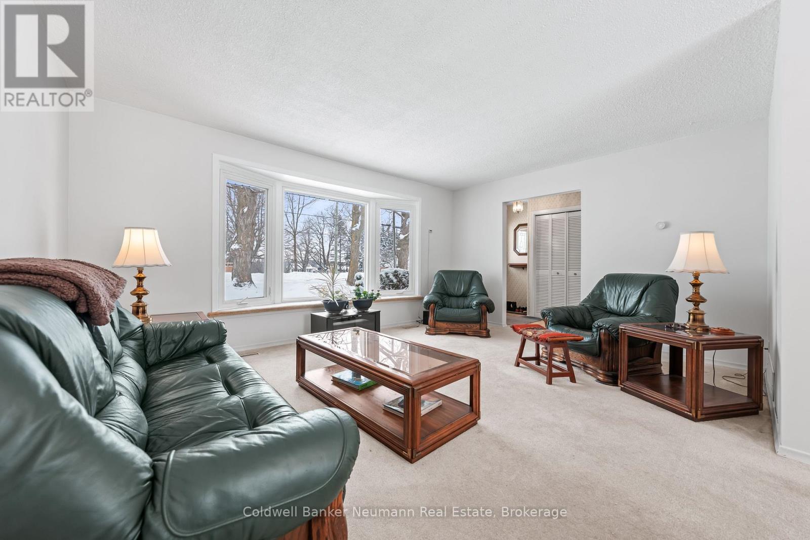 320 Elora Street, Centre Wellington, Ontario  N1M 1Y8 - Photo 6 - X12712340