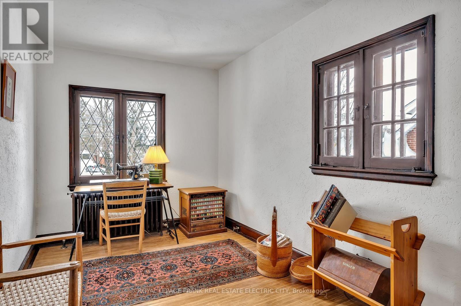 82 Dublin Street, Peterborough, Ontario K9H 3A9 - Photo 31 - X12712382