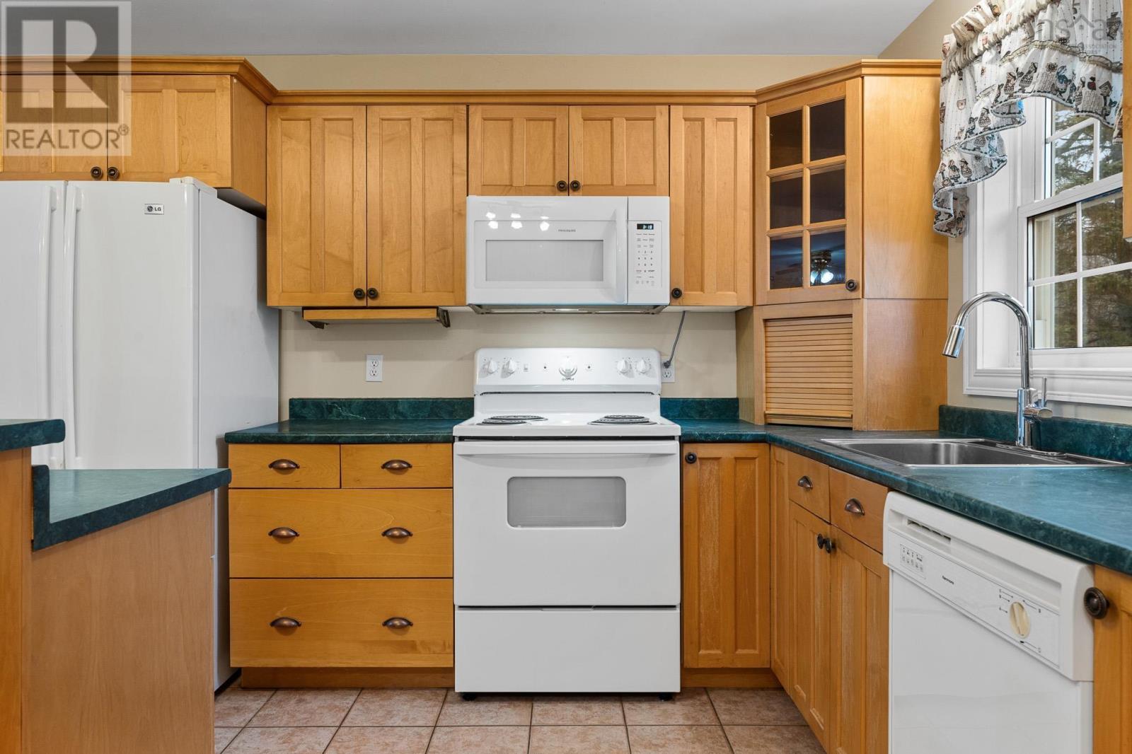 637 Wiley Avenue, Windsor, Nova Scotia  B0N 2T0 - Photo 17 - 202601134