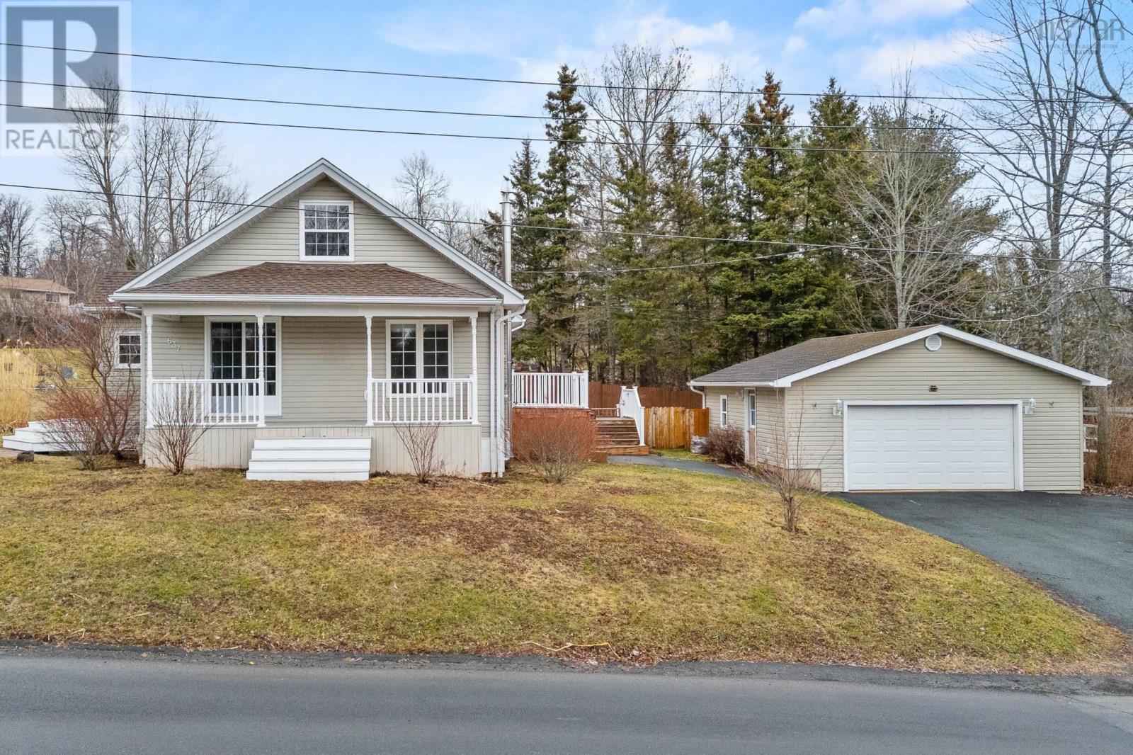 637 Wiley Avenue, Windsor, Nova Scotia  B0N 2T0 - Photo 4 - 202601134