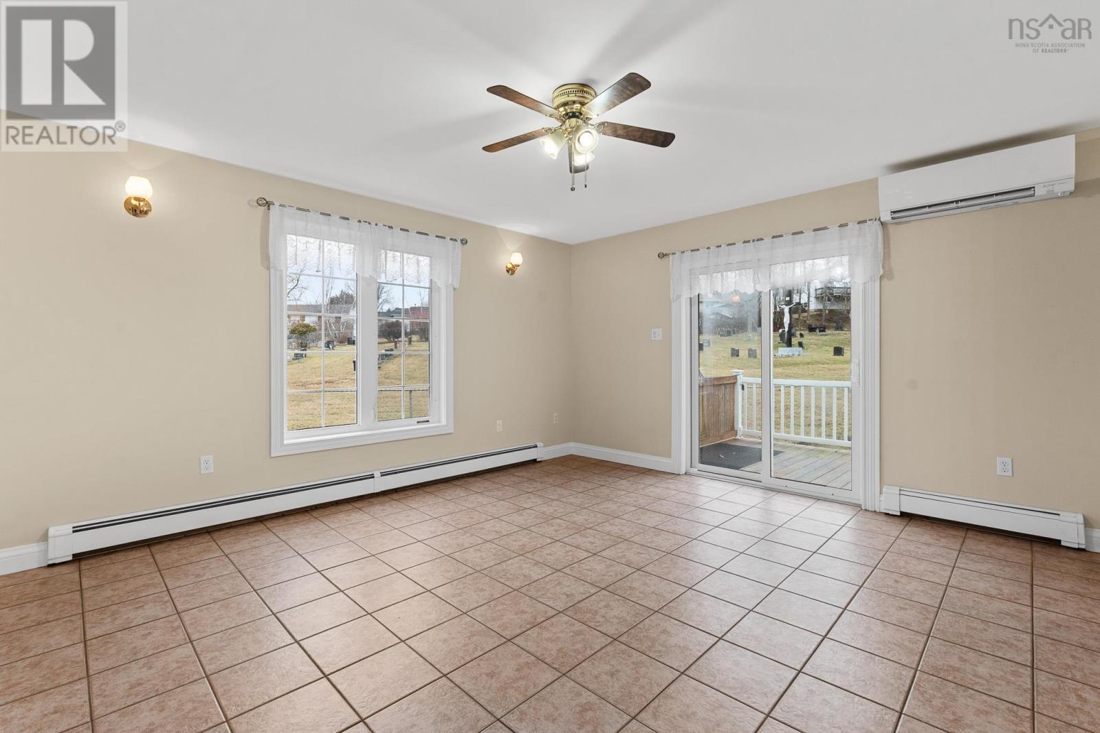 637 Wiley Avenue, Windsor, Nova Scotia  B0N 2T0 - Photo 9 - 202601134