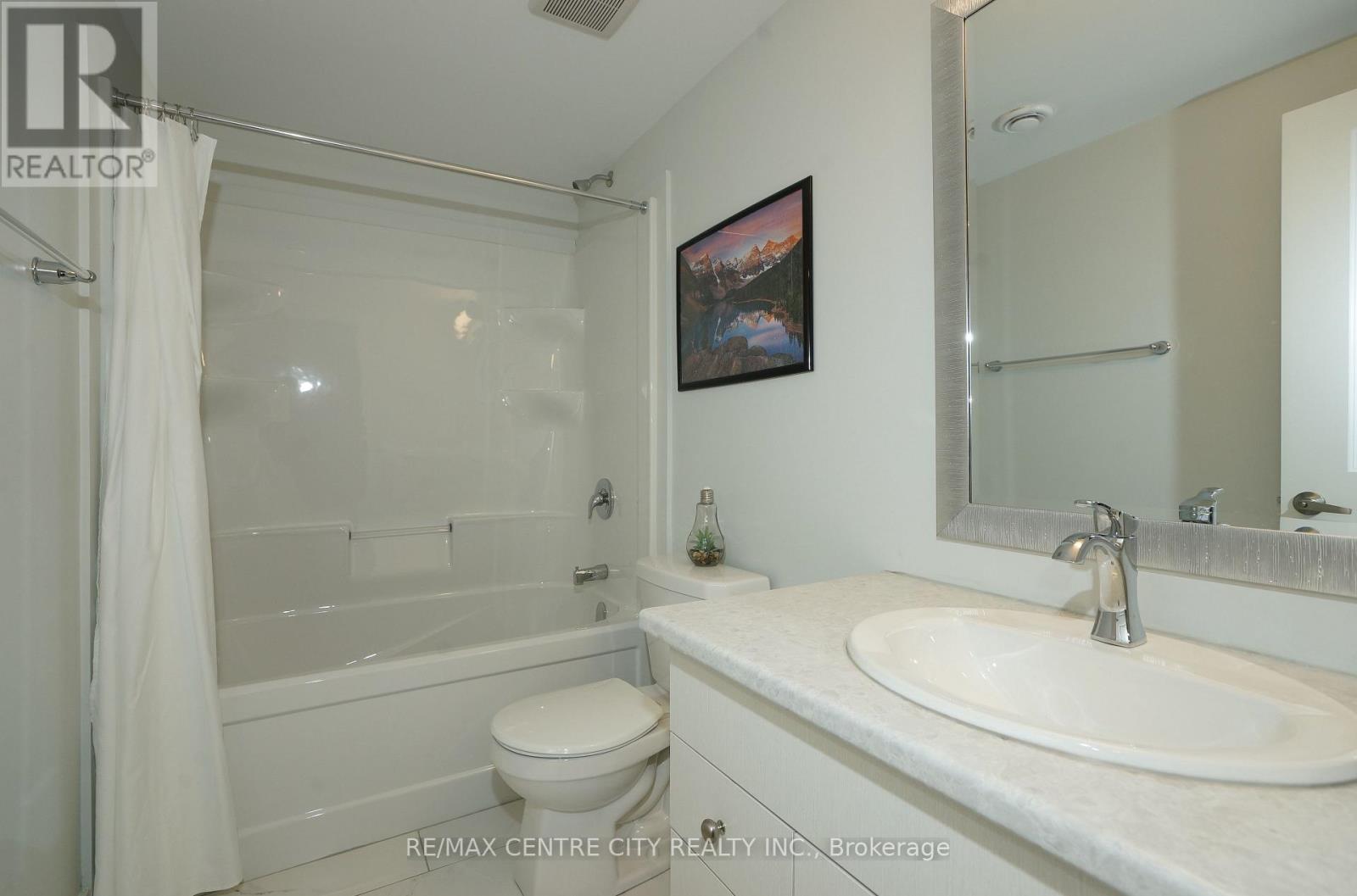 6 - 925 Deveron Crescent, London South, Ontario  N5Z 5A4 - Photo 13 - X12712300