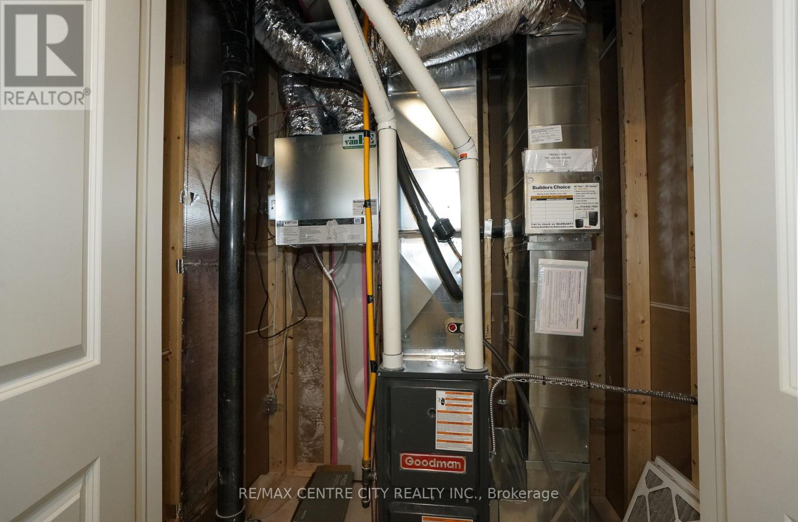 6 - 925 Deveron Crescent, London South, Ontario  N5Z 5A4 - Photo 15 - X12712300