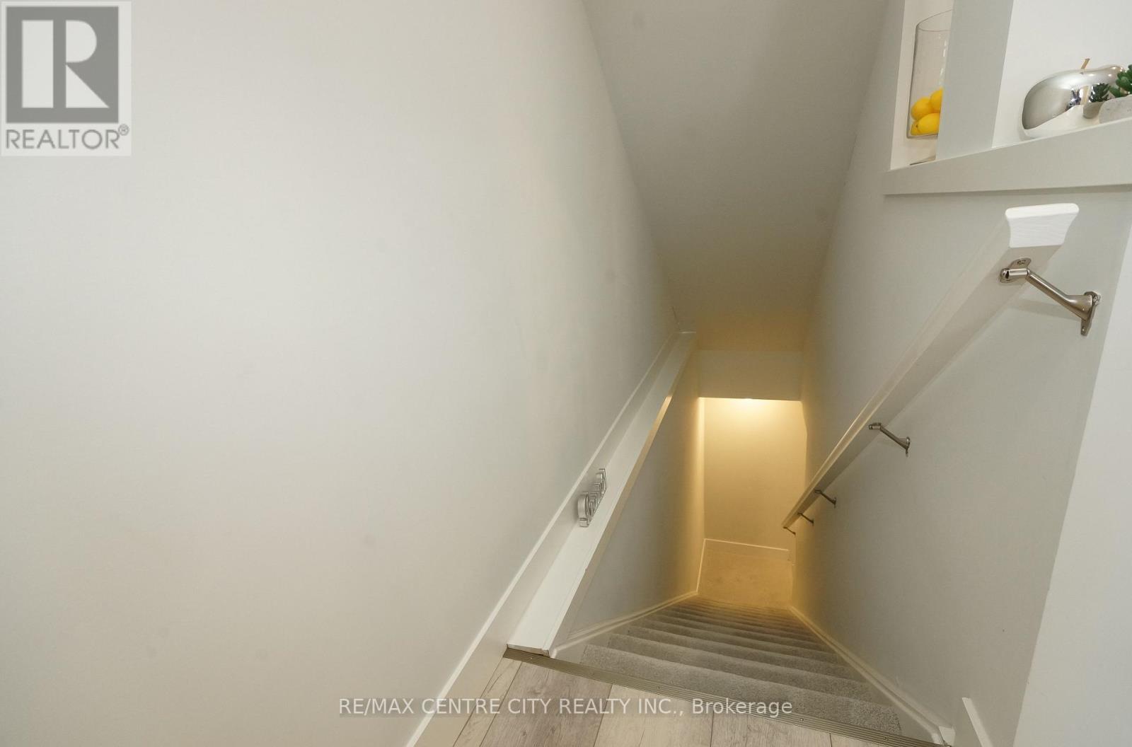 6 - 925 Deveron Crescent, London South, Ontario  N5Z 5A4 - Photo 6 - X12712300