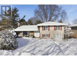 2116 GRAFTON CRESCENT, Ottawa, Ontario