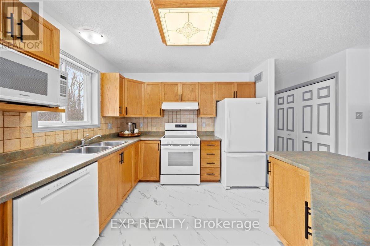 1493 Drummond 6b Concession, Drummond/north Elmsley, Ontario  K7H 3C8 - Photo 11 - X12712376