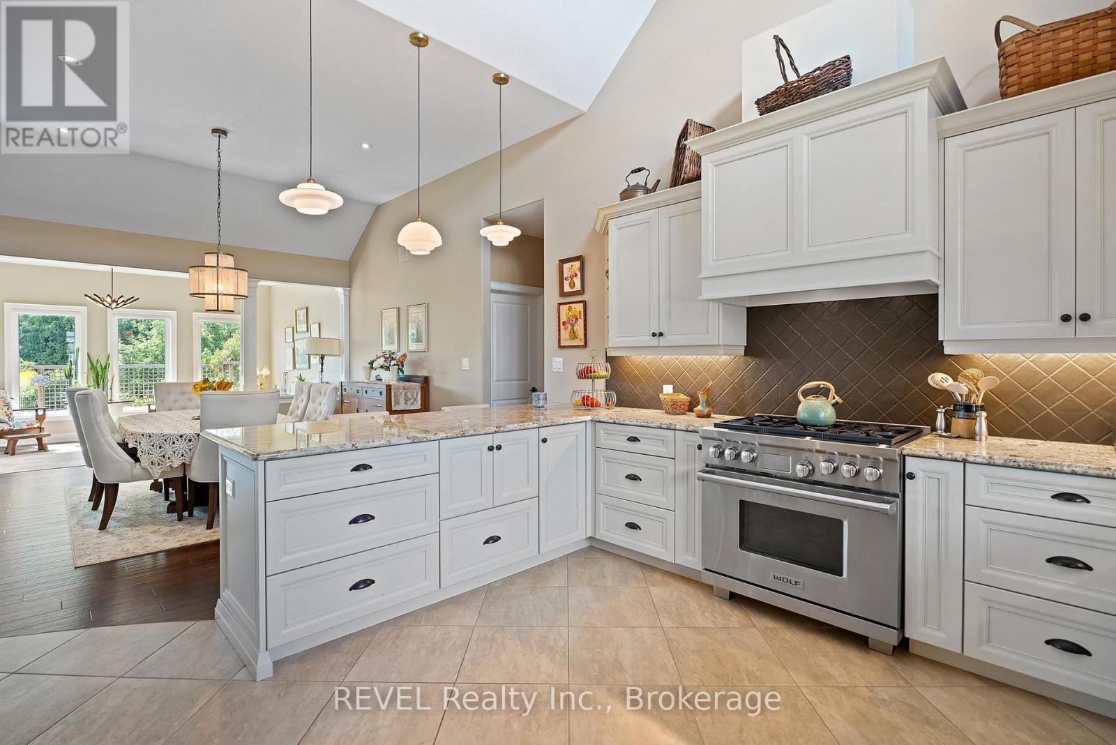 69 Butlers Drive, Fort Erie (Ridgeway), Ontario  L0S 1N0 - Photo 16 - X12712334