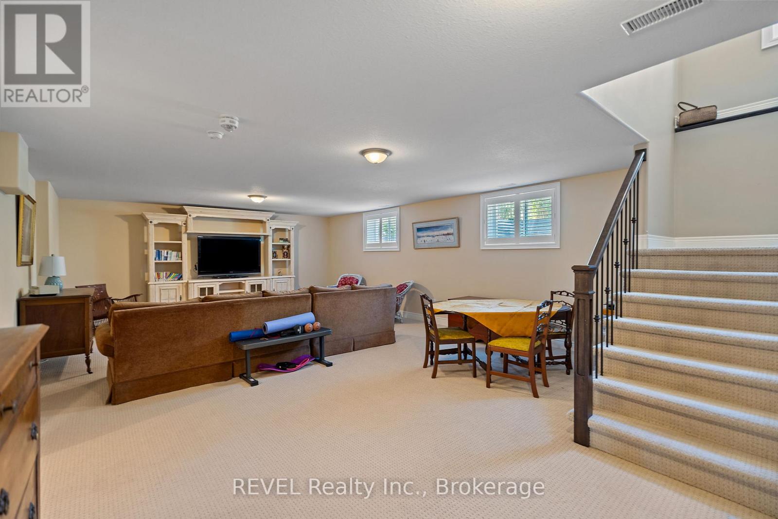 69 Butlers Drive, Fort Erie (Ridgeway), Ontario  L0S 1N0 - Photo 24 - X12712334