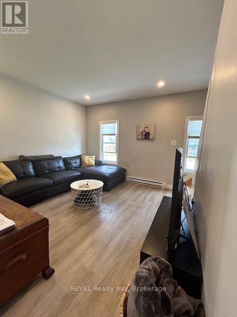 3644 Elm Street, Fort Erie (Ridgeway), Ontario  L0S 1N0 - Photo 7 - X12712350