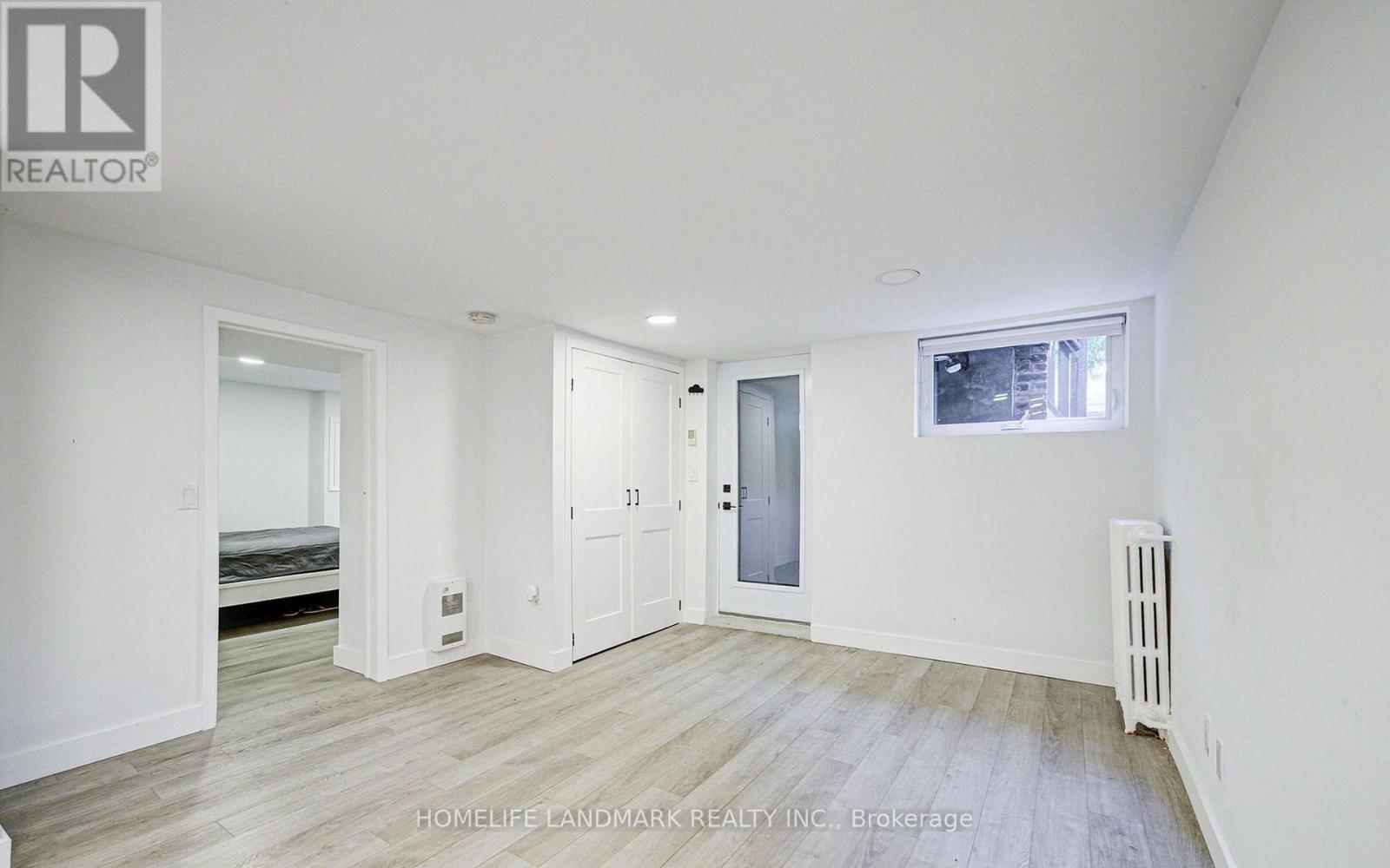 Basement Apt - 246 Euclid Avenue, Toronto, Ontario M6J 2K2 - Photo 4 - C12705890