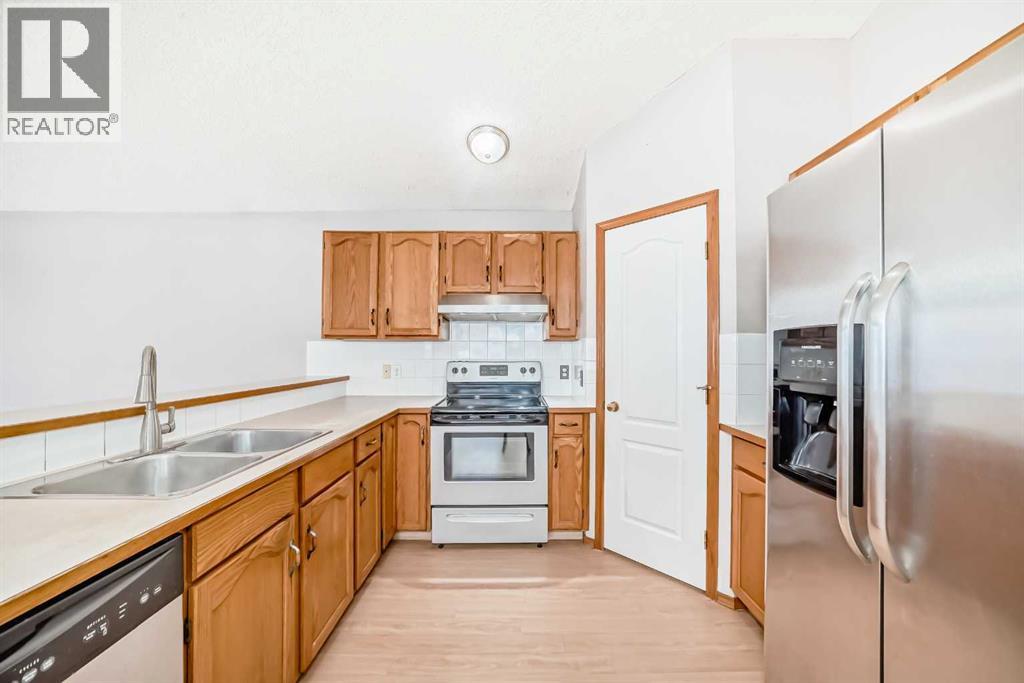 152 Saddlecreek Terrace Ne, Calgary, Alberta  T3J 4A6 - Photo 5 - A2280465