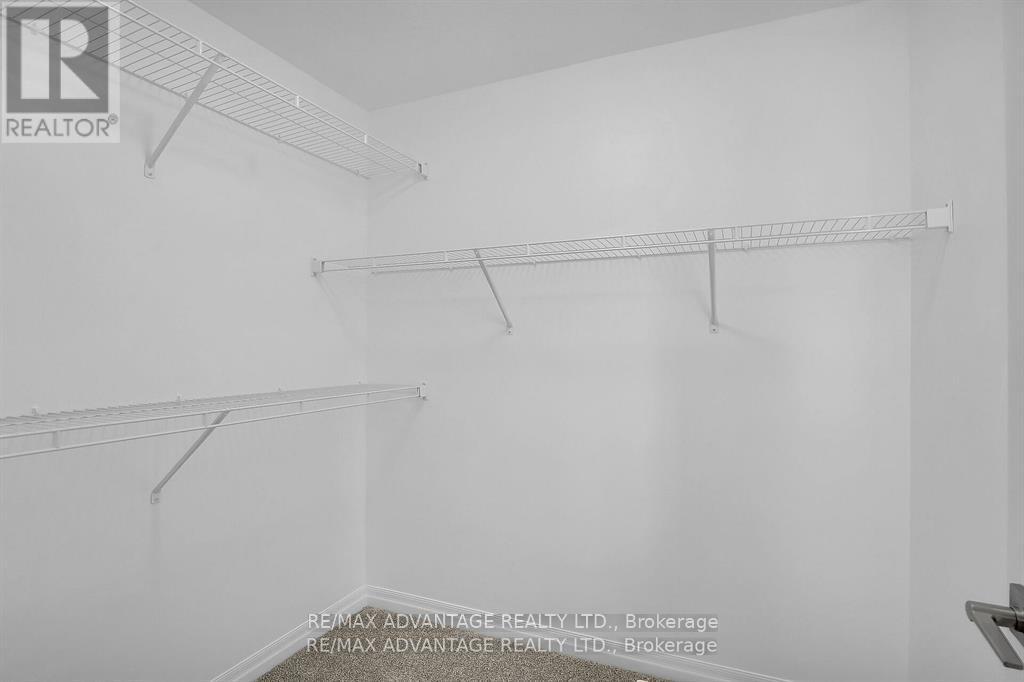 107 Cortland Terrace, St. Thomas, Ontario  N5R 0P8 - Photo 11 - X12707892