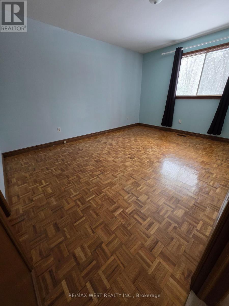 B - 23 Connie Drive, Tiny, Ontario  L0L 2T0 - Photo 6 - S12711322