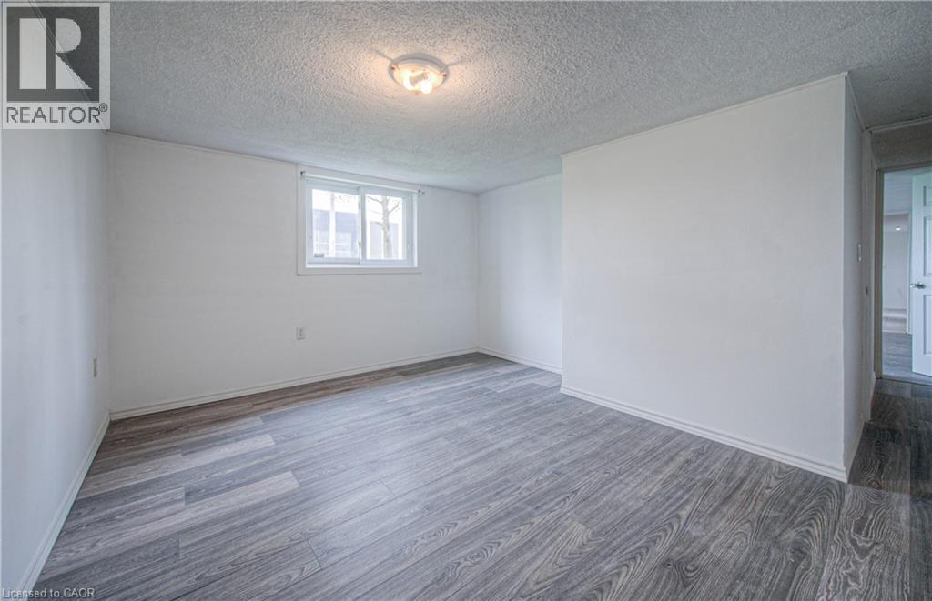 2300 Fountain Street N, Cambridge, Ontario  N3H 4R7 - Photo 33 - 40796204