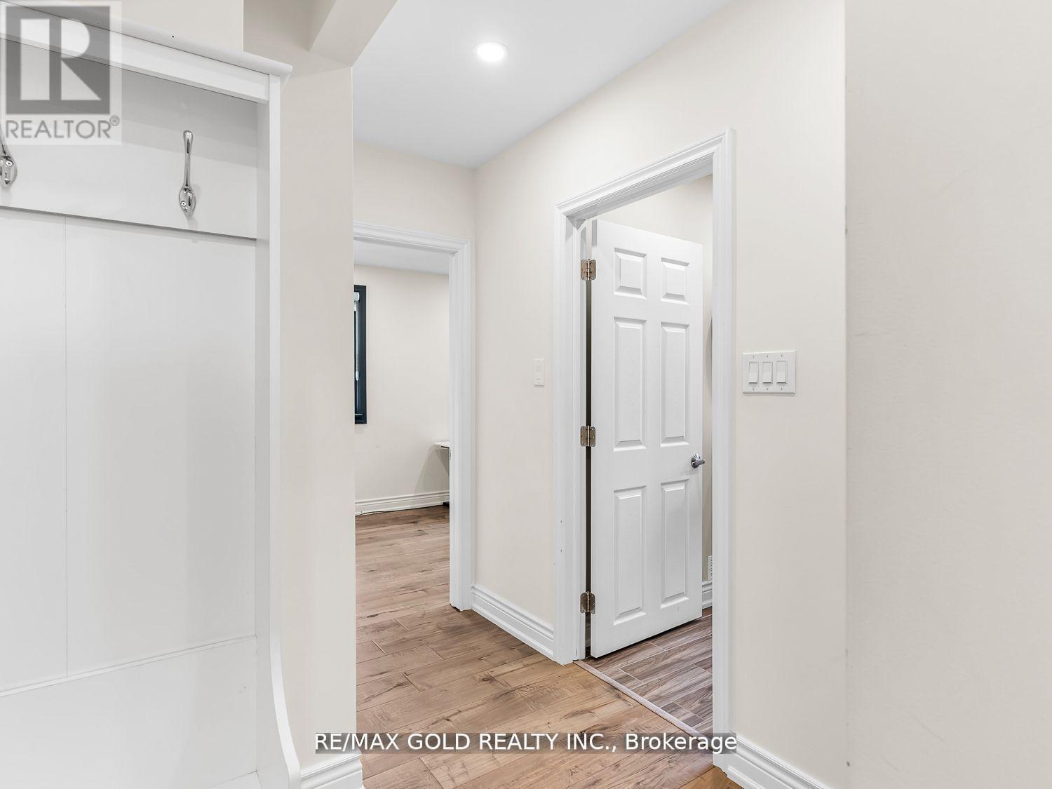 8017 Highway 7 S, Guelph/eramosa, Ontario  N1H 6H8 - Photo 9 - X12703236