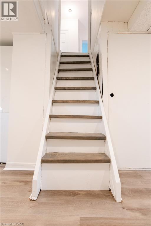 49 Province Street S, Hamilton, Ontario L8K 2K7 - Photo 18 - 40799319