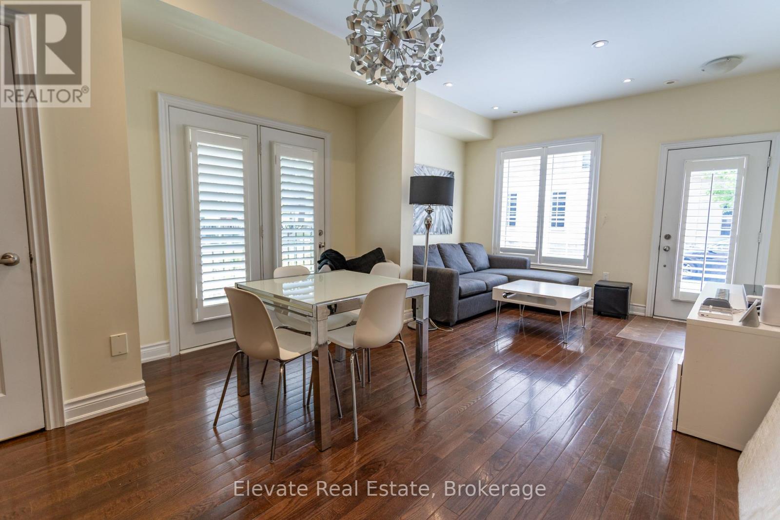 1 - 1 Hargrave Lane, Toronto, Ontario M4N 0A4 - Photo 6 - C12712398