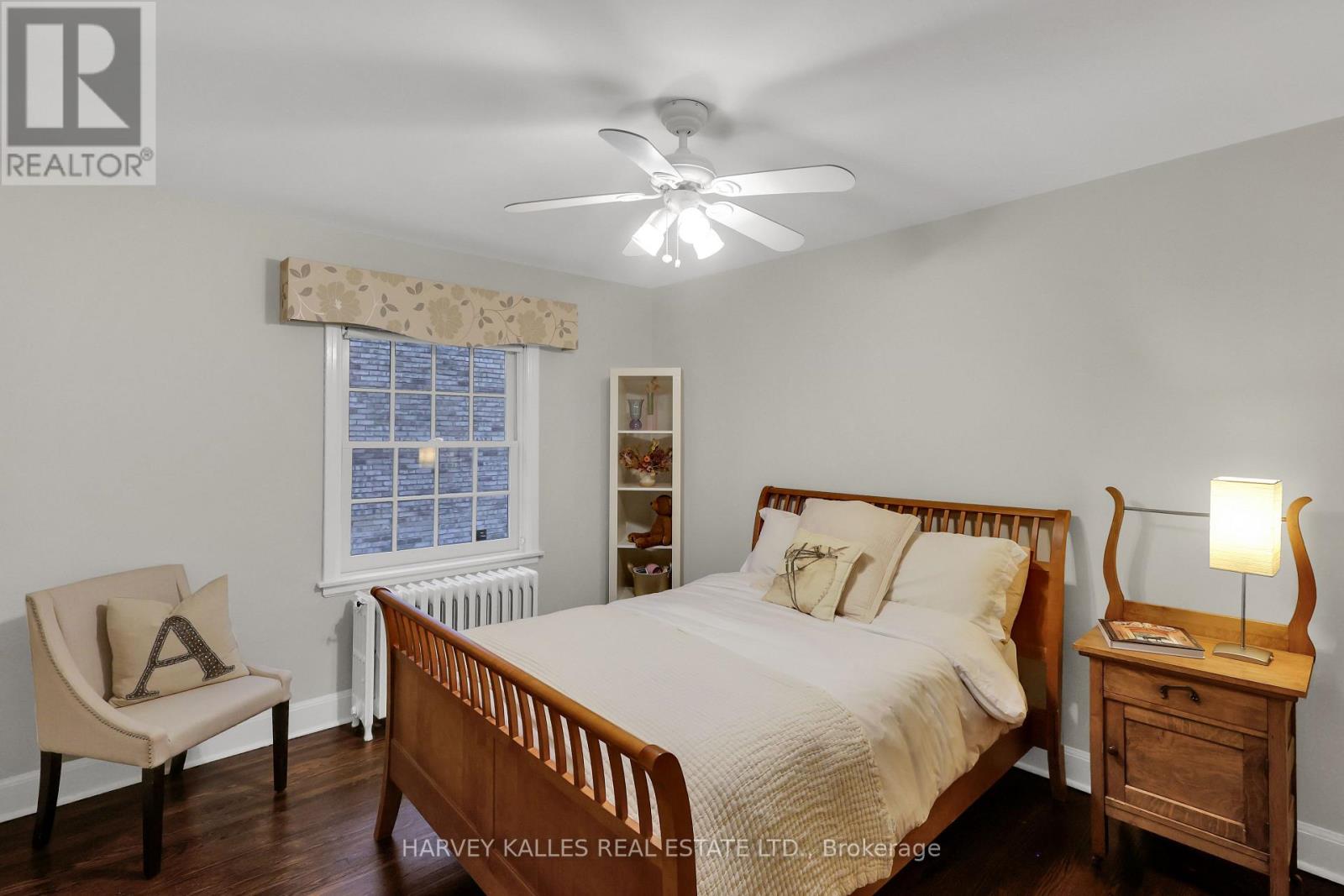 64 Hillhurst Boulevard, Toronto, Ontario  M5N 1N6 - Photo 15 - C12712414