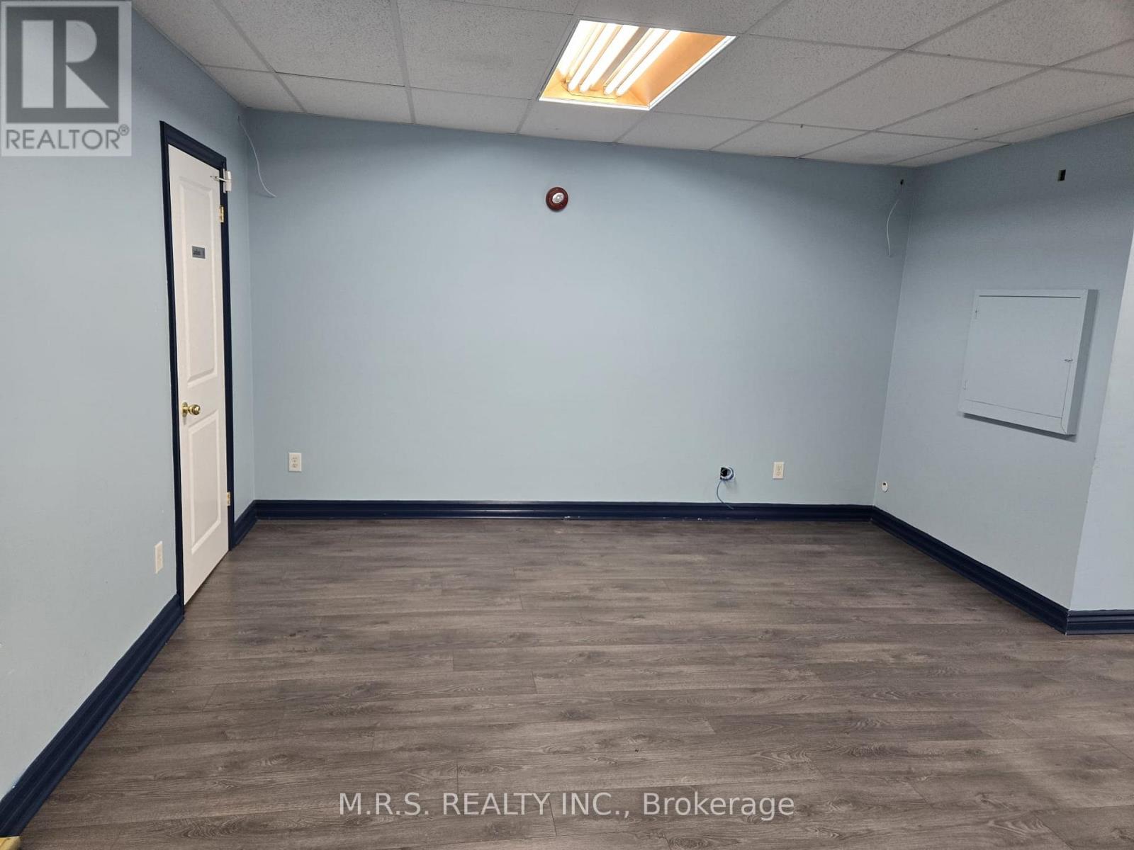 2nd Flr - 2152 Danforth Avenue, Toronto, Ontario M4C 1K3 - Photo 4 - E12712316