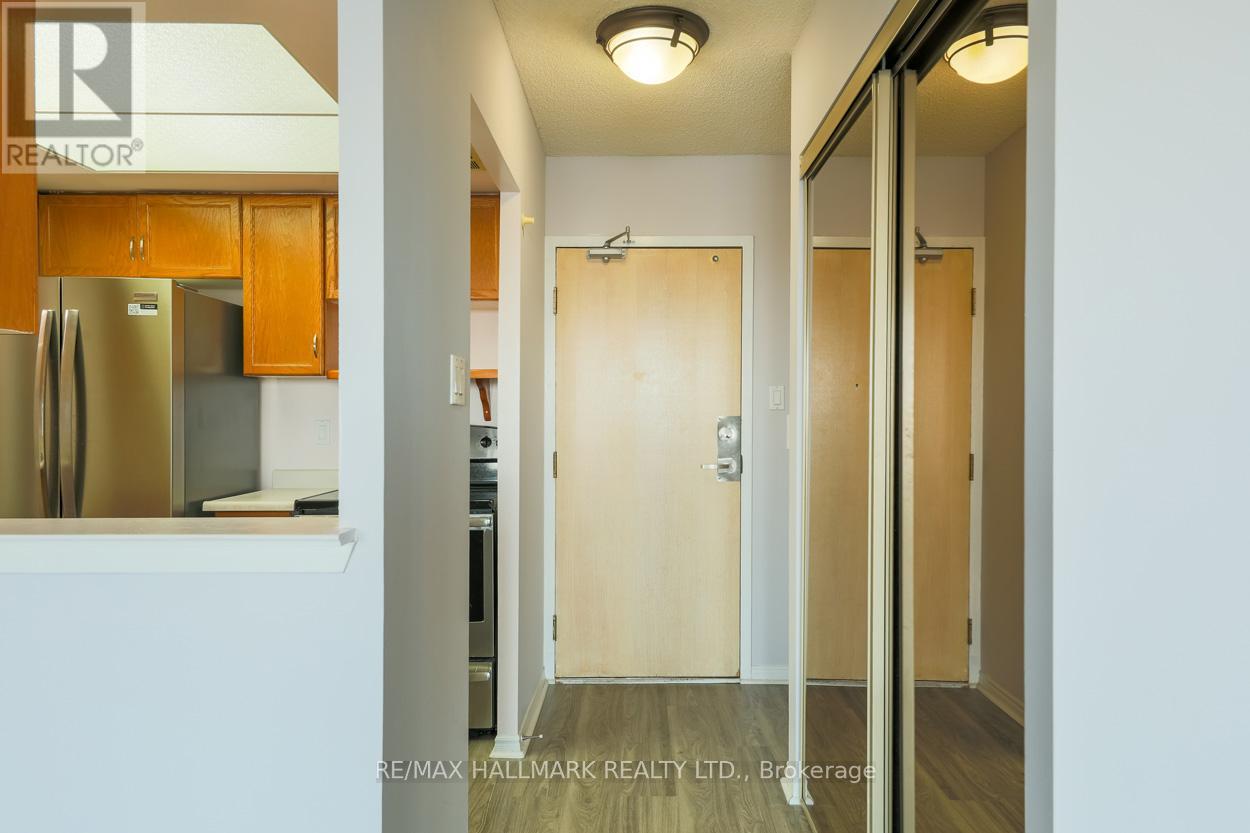 1001 - 5 Greystone Walk Drive, Toronto, Ontario  M1K 5J5 - Photo 4 - E12712386