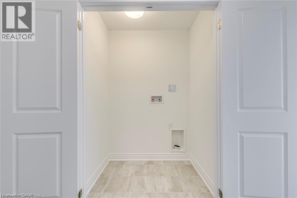 2273 Turnberry Road Unit# 8, Burlington, Ontario  L7M 2B2 - Photo 44 - 40798772