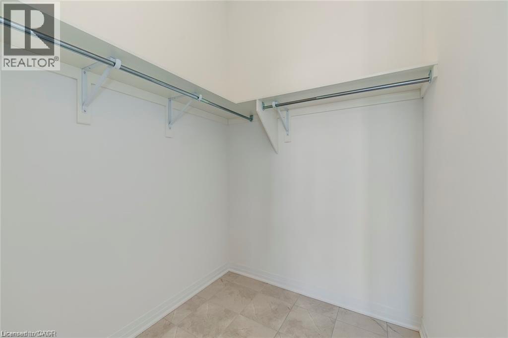 3262 Crystal Drive, Oakville, Ontario  L6M 4K1 - Photo 16 - 40798742