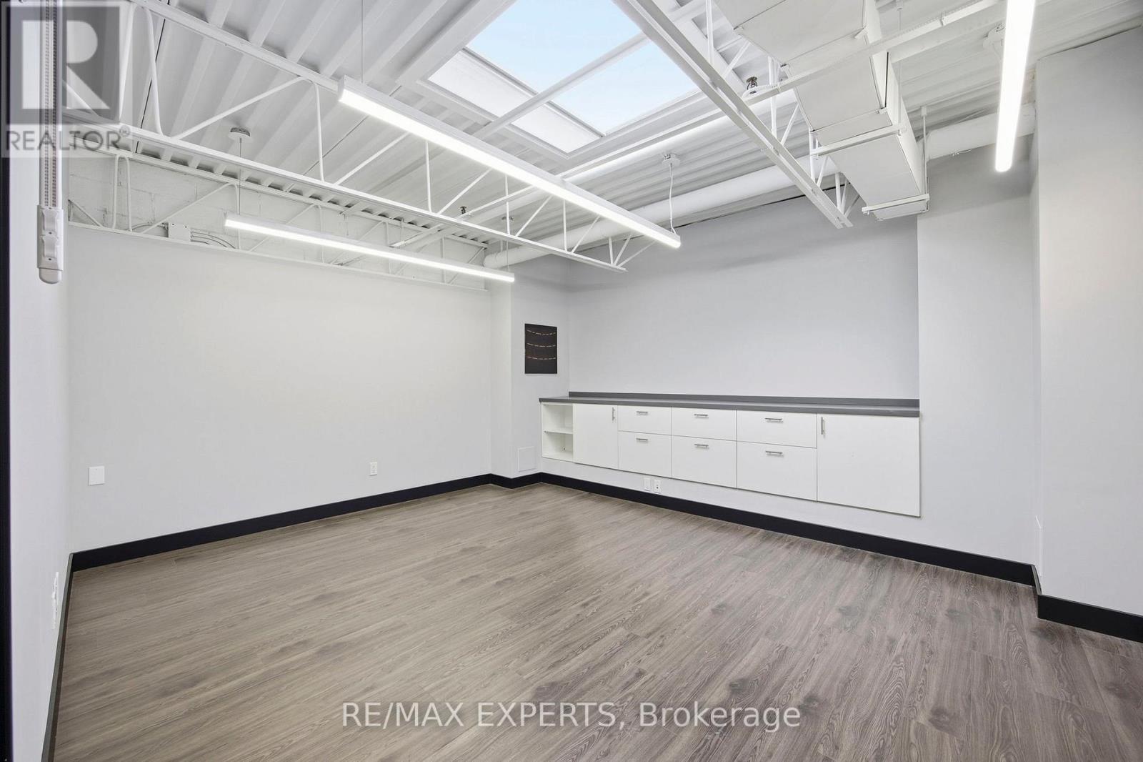 7 - 241 Edgeley Boulevard, Vaughan, Ontario  L4K 3Y5 - Photo 25 - N12712342