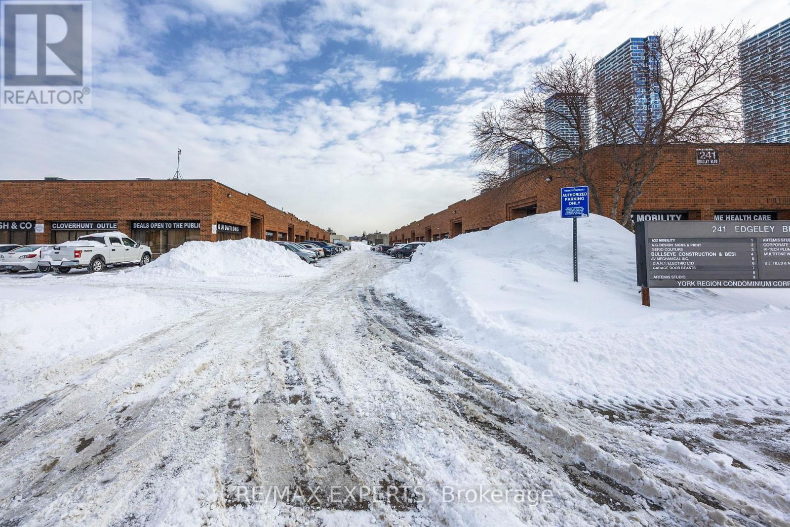 7 - 241 Edgeley Boulevard, Vaughan, Ontario  L4K 3Y5 - Photo 39 - N12712342