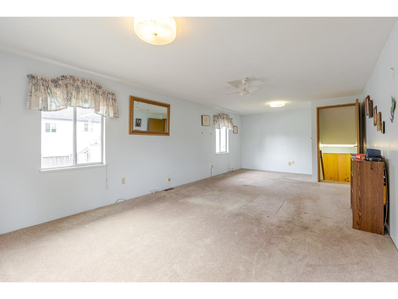 9820 156 Street, Surrey, British Columbia  V3R 4L3 - Photo 39 - R3081060