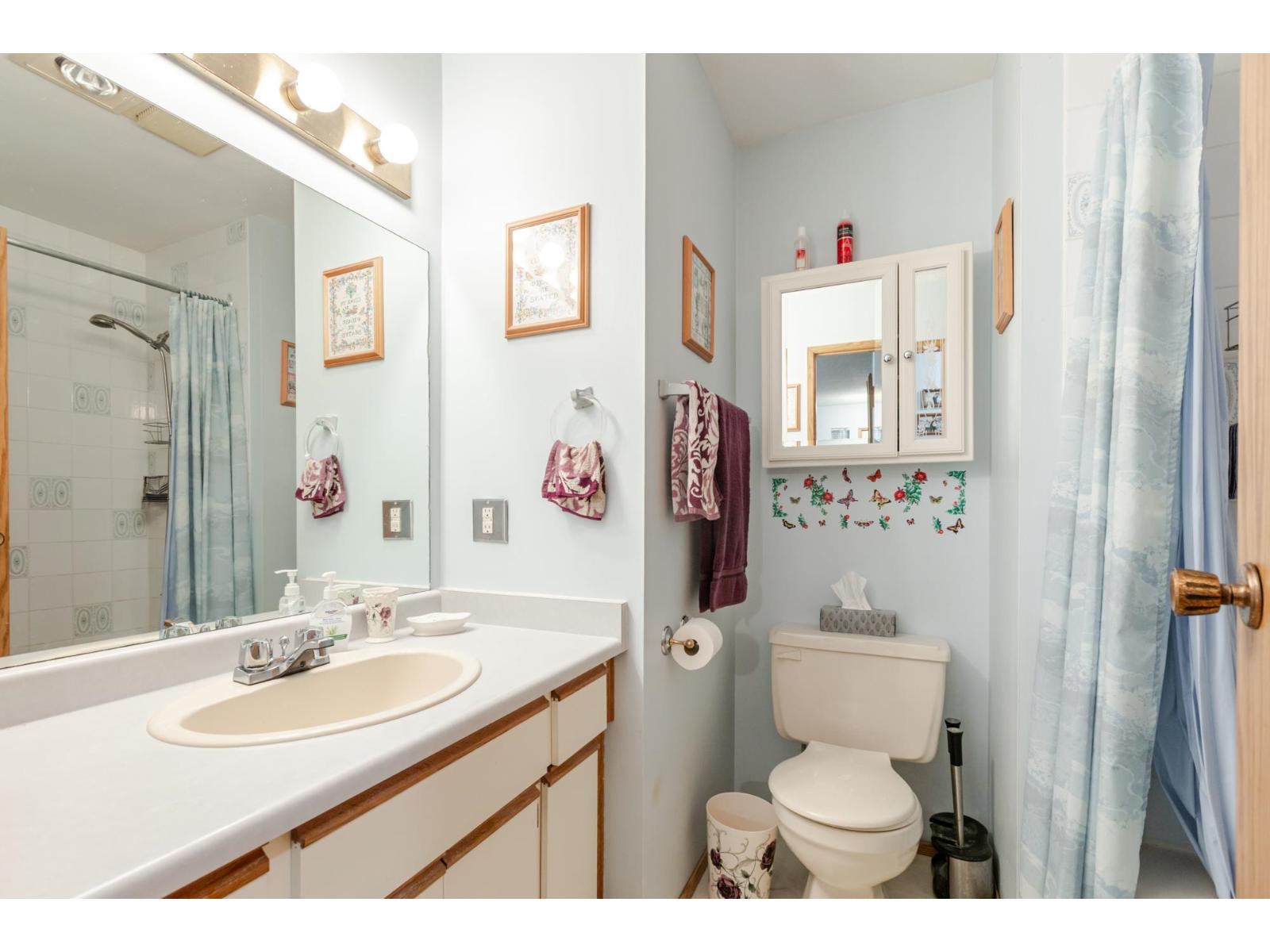 9820 156 Street, Surrey, British Columbia  V3R 4L3 - Photo 22 - R3081060