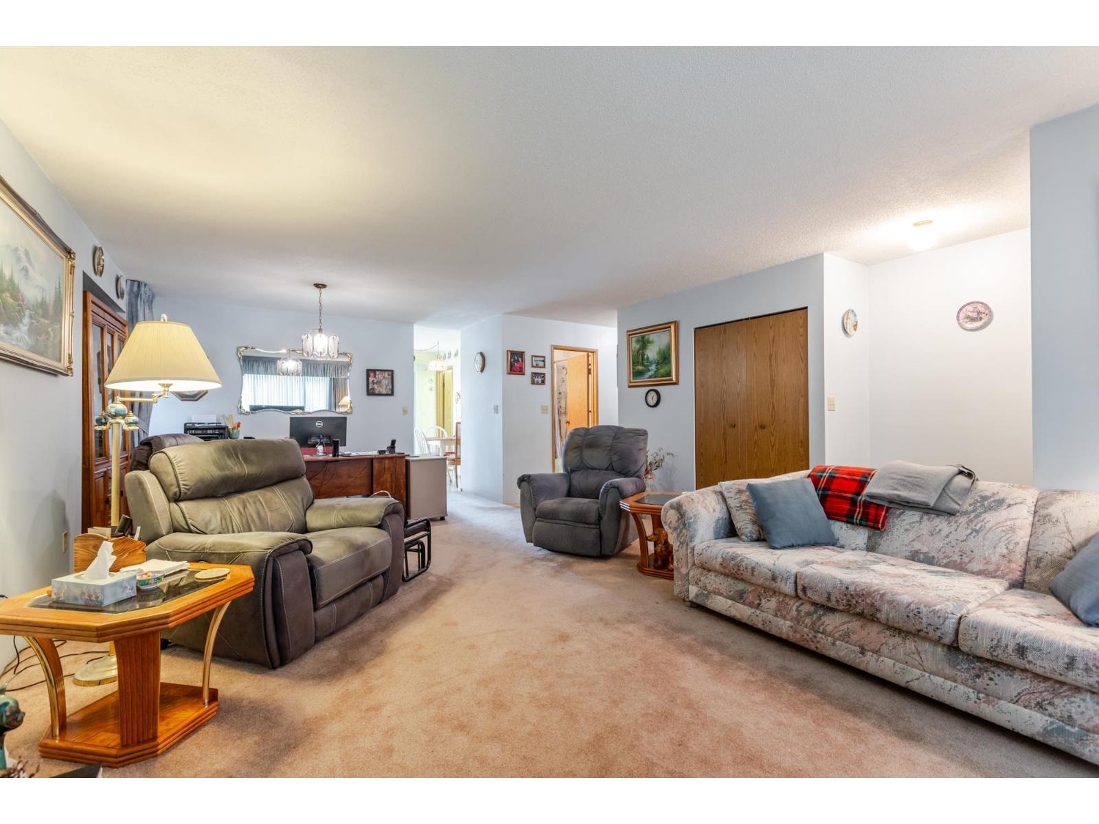 9820 156 Street, Surrey, British Columbia  V3R 4L3 - Photo 12 - R3081060