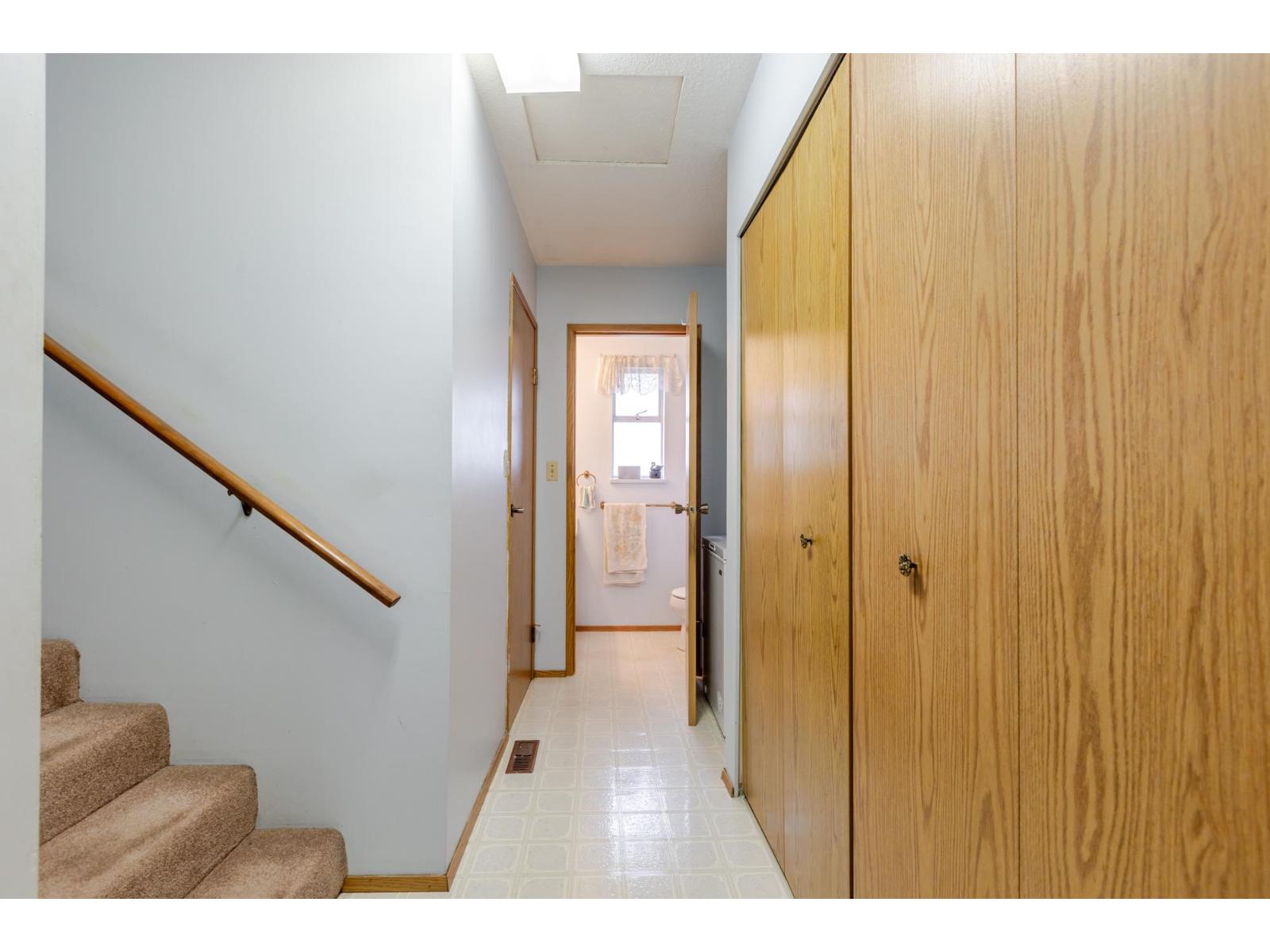 9820 156 Street, Surrey, British Columbia  V3R 4L3 - Photo 34 - R3081060