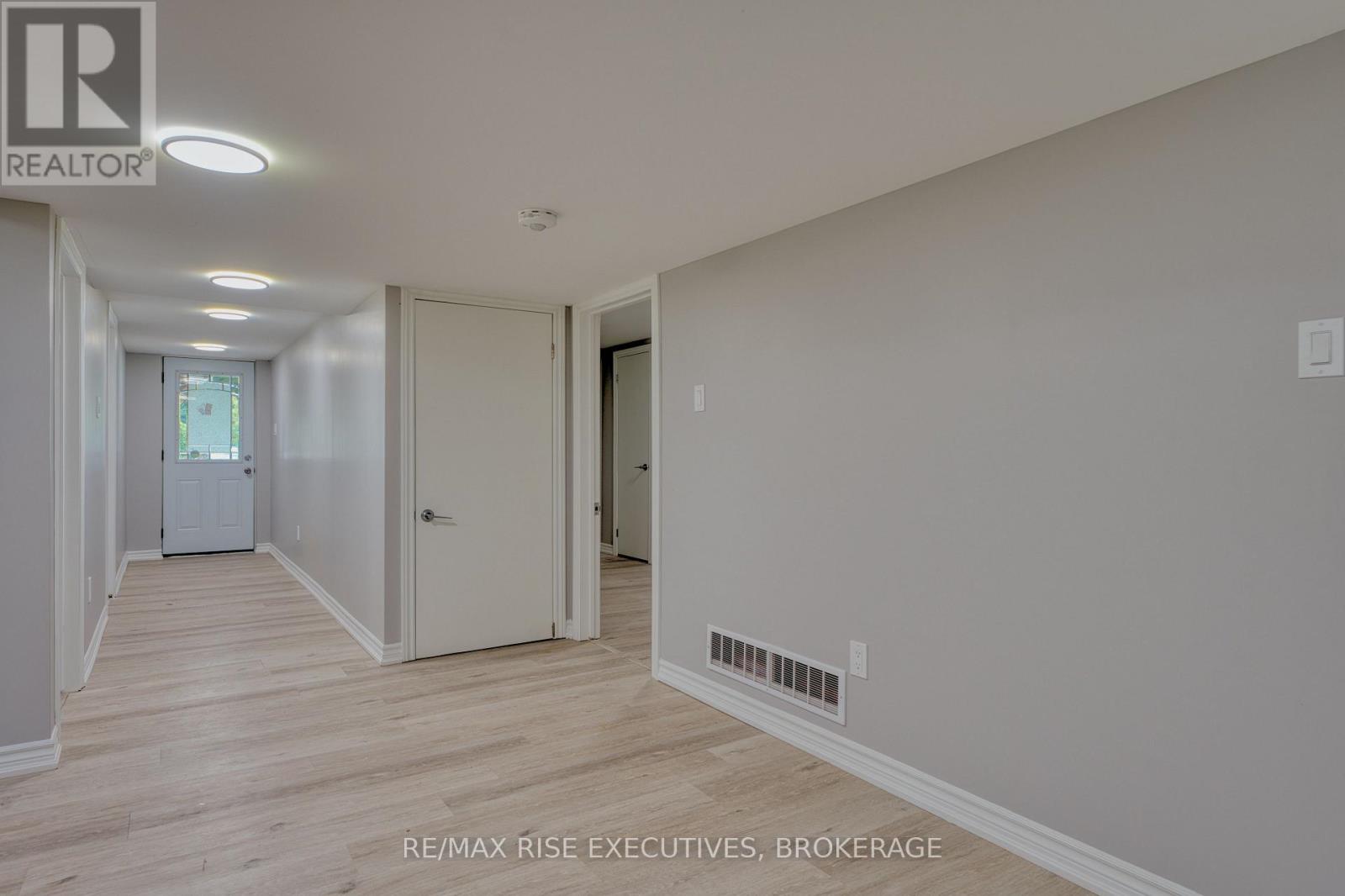 2 - 151 Dauphin Avenue, Kingston (Rideau), Ontario  K7K 6W3 - Photo 10 - X12712688