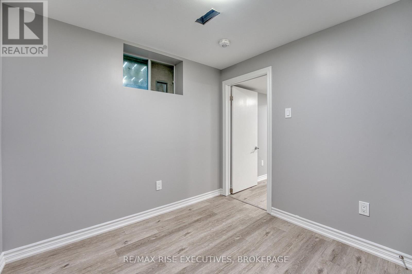 2 - 151 Dauphin Avenue, Kingston (Rideau), Ontario  K7K 6W3 - Photo 12 - X12712688