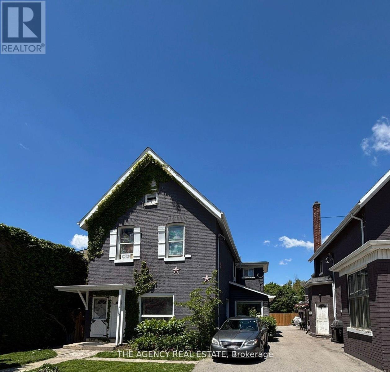 714 Dundas Street, London East, Ontario  N5W 2Z4 - Photo 1 - X12712636