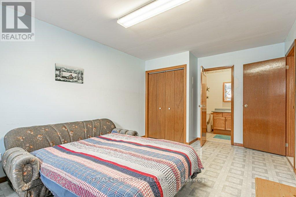 26 Kingsbridge Street, London East, Ontario  N5V 4S9 - Photo 24 - X12712664