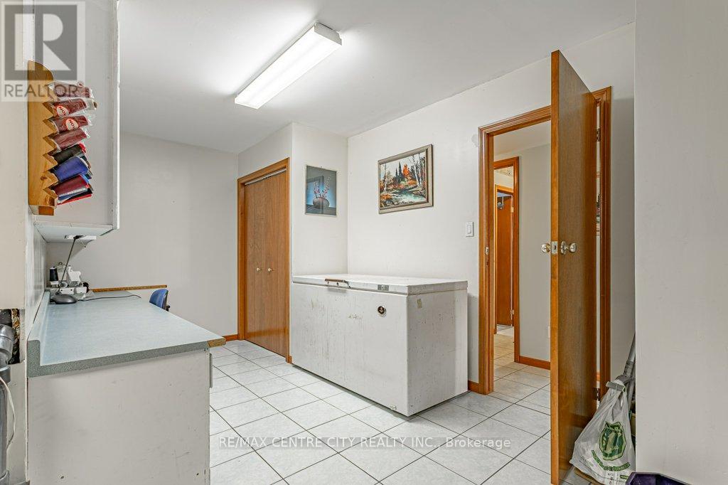 26 Kingsbridge Street, London East, Ontario  N5V 4S9 - Photo 29 - X12712664