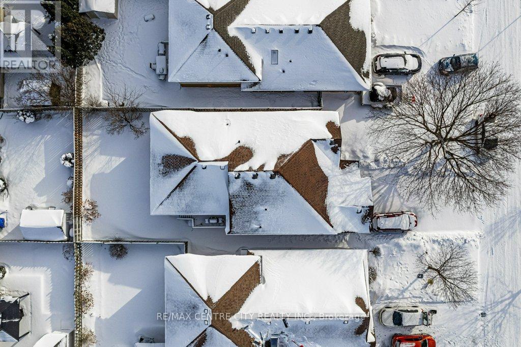 26 Kingsbridge Street, London East, Ontario  N5V 4S9 - Photo 38 - X12712664