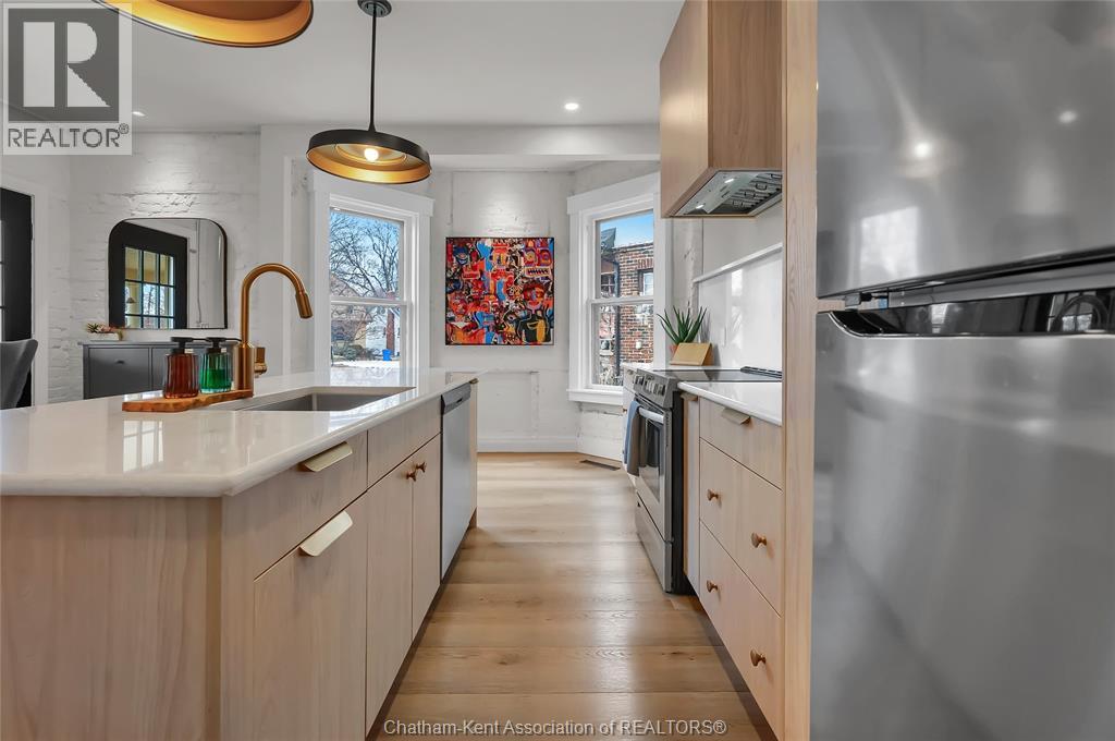 11 Victoria Avenue, Chatham, Ontario  N7L 2Z7 - Photo 12 - 26001440