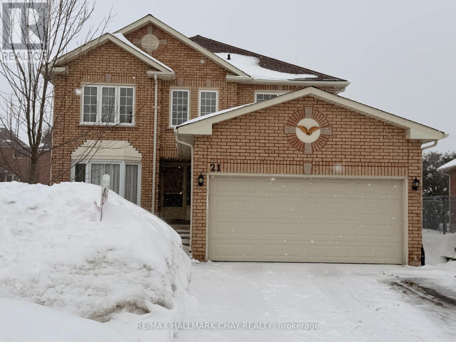 21 Barwick Drive, Barrie, Ontario  L4N 6Z7 - Photo 3 - S12696462