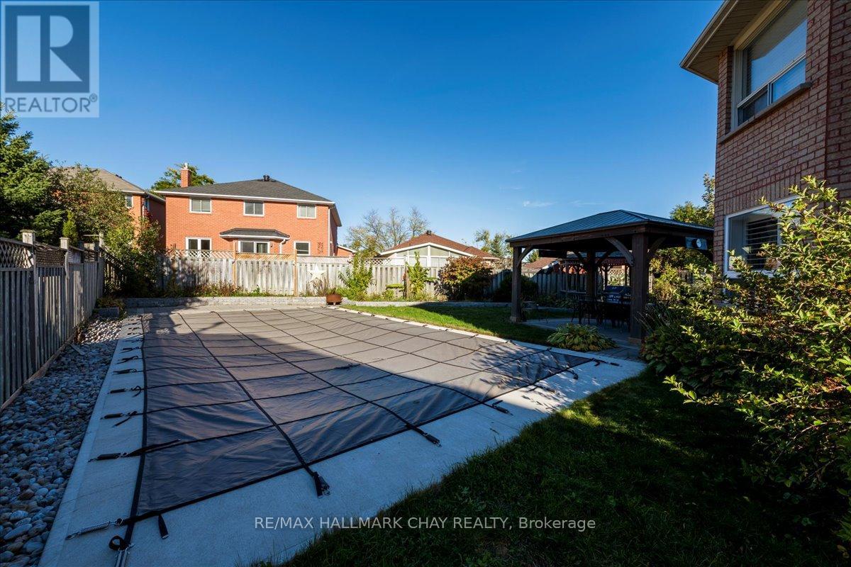 21 Barwick Drive, Barrie, Ontario  L4N 6Z7 - Photo 44 - S12696462